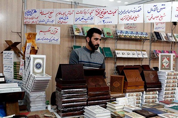 طی ٩ ماهه اول سال جاری: ١٤١ عنوان کتاب در زنجان چاپ شد