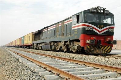 خط دوم راه‌آهن زنجان – قزوین پایان سال 96 به بهره‌برداری می‌رسد