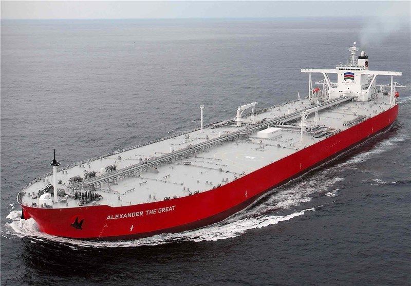 پهلوگیری دو سوپرتانکر ایران در روتردام هلند برای تحویل 4 میلیون بشکه نفت