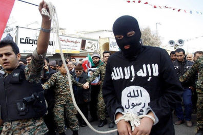 دستگیری یک داعشی بصورت نمادین در راهپیمایی 22 بهمن